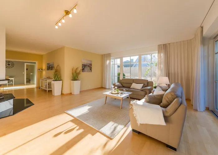 Premium-Lodge Im Der Suedschwede ... Dein Gaestehaus Mitten In Zingst